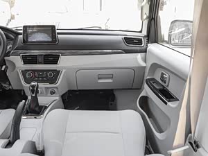 金杯新海獅S搭配195輪胎 承載力與信息技術咨詢服務的雙重賦能